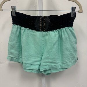 Y2K‎ Bebe Low Rise Mint Green Shorts wth Corset Lace-Up Waist Linen Medium
